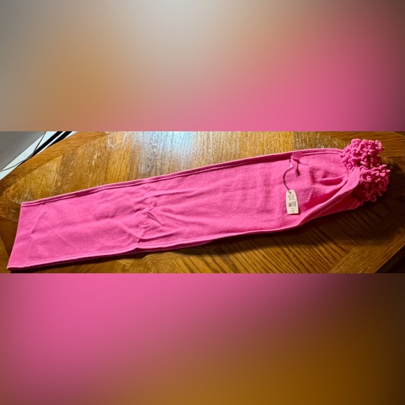 VS PINK ~ “East Division 80 Phi Beta Pink” Scarf {HTF} - Picture 10 of 14